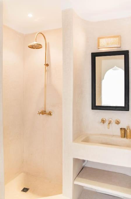Riad Vivre - Design Boutique Riad In Marrakech Marrakesh Bagian luar foto